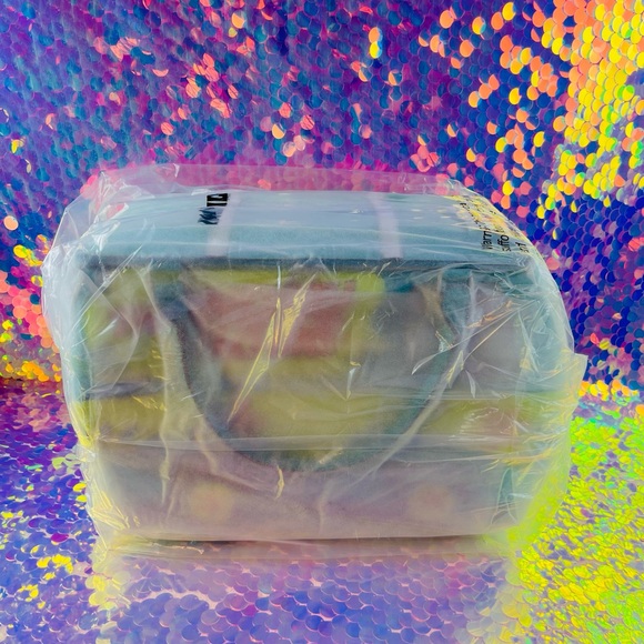 COPY - Dolls Kill x Scooby Doo Mystery Machine Weekender Bag - Picture 8 of 10